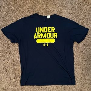 Under Armour T-shirt